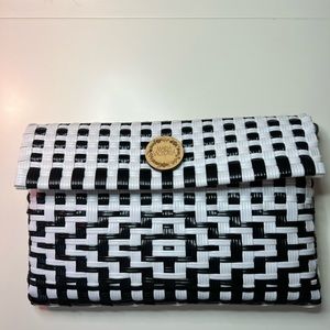 NWOT Maria Victoria Clutch